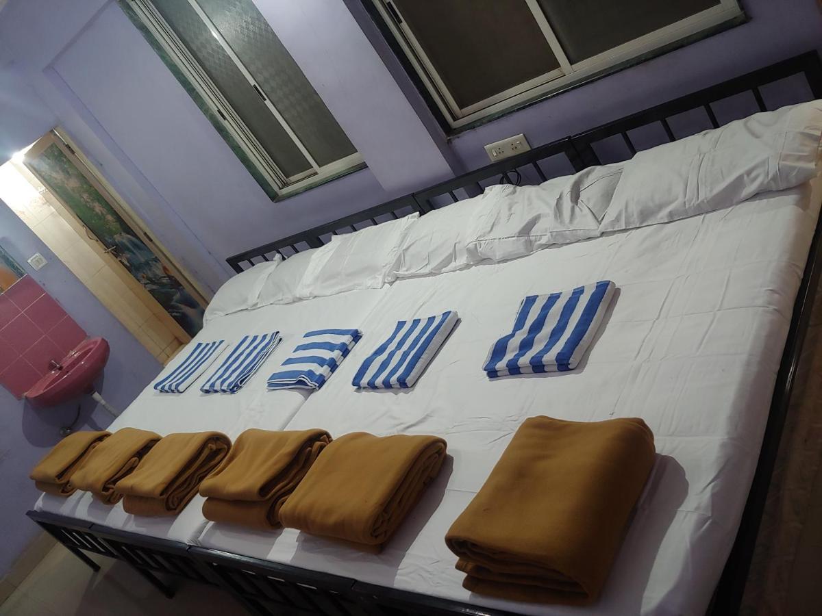 Ambai Guest House Kolhapur Buitenkant foto